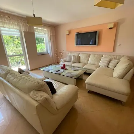 Apartment Morskie Oko *